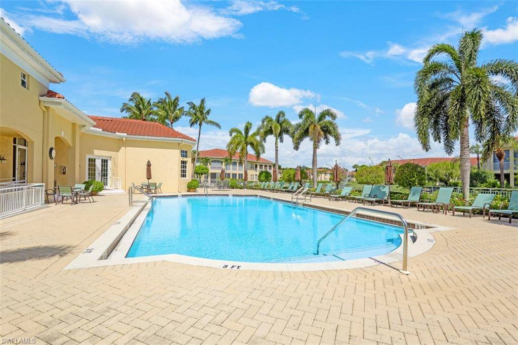 Naples, FL 34108,600 L Ambiance CIR #6