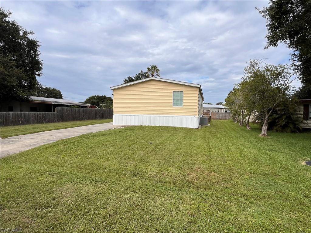 Clewiston, FL 33440,506 Redish CIR