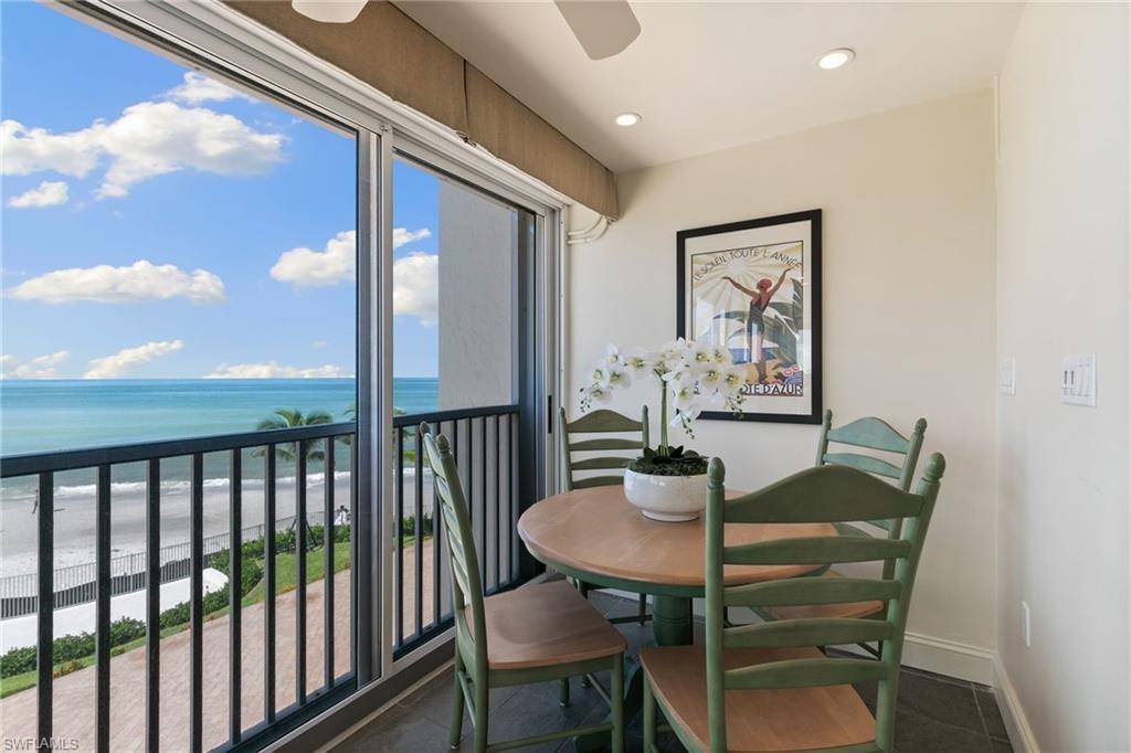 Naples, FL 34103,3401 Gulf Shore BLVD N #303