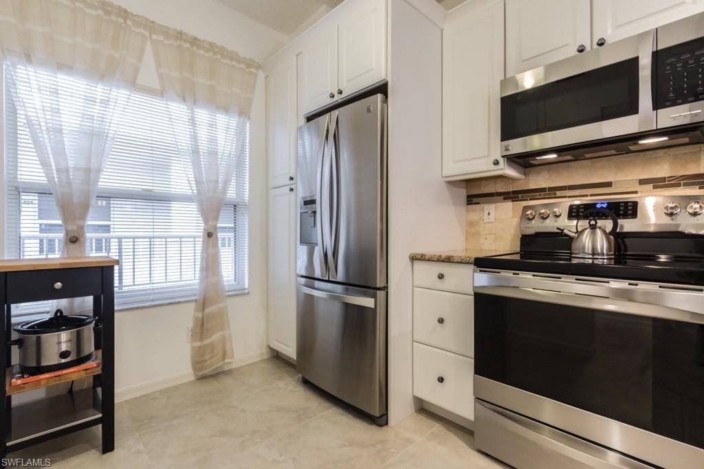 Naples, FL 34105,1044 Woodshire LN #210