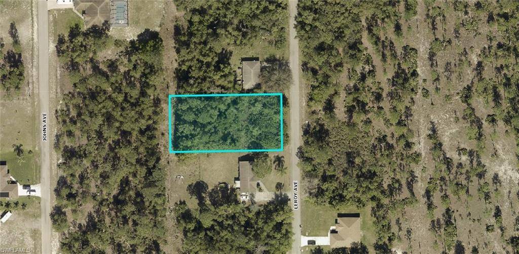 Lehigh Acres, FL 33936,213 Leroy AVE