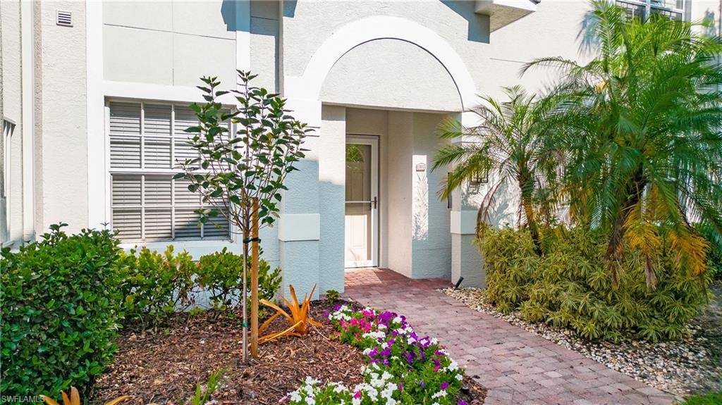 Naples, FL 34110,6040 Pinnacle LN #2102