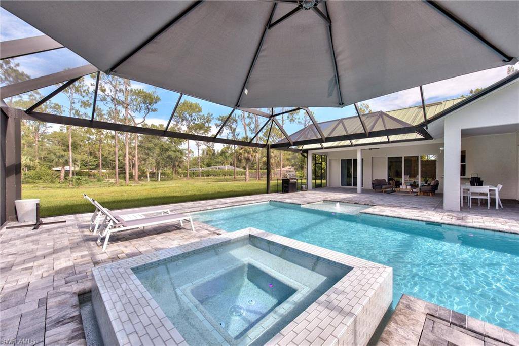 Naples, FL 34116,6106 Copper Leaf LN