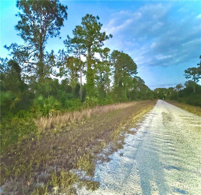 Alva, FL 33920,4215 E 30th ST