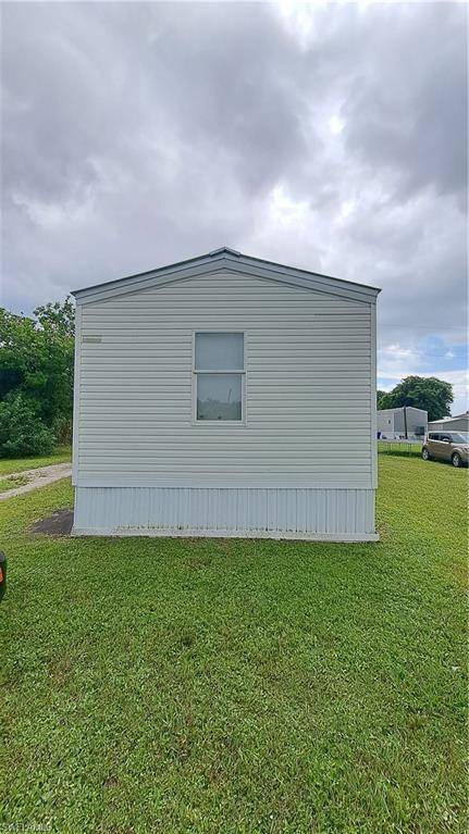 Clewiston, FL 33440,951 Virginia AVE