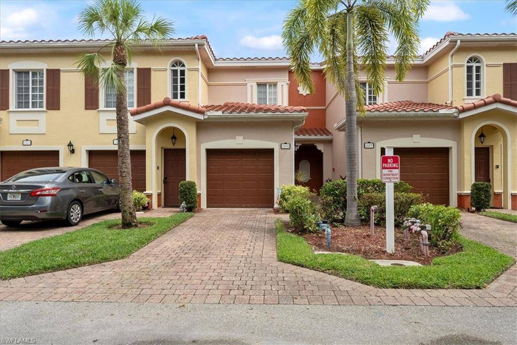 Estero, FL 33928,20221 Estero Gardens CIR #104