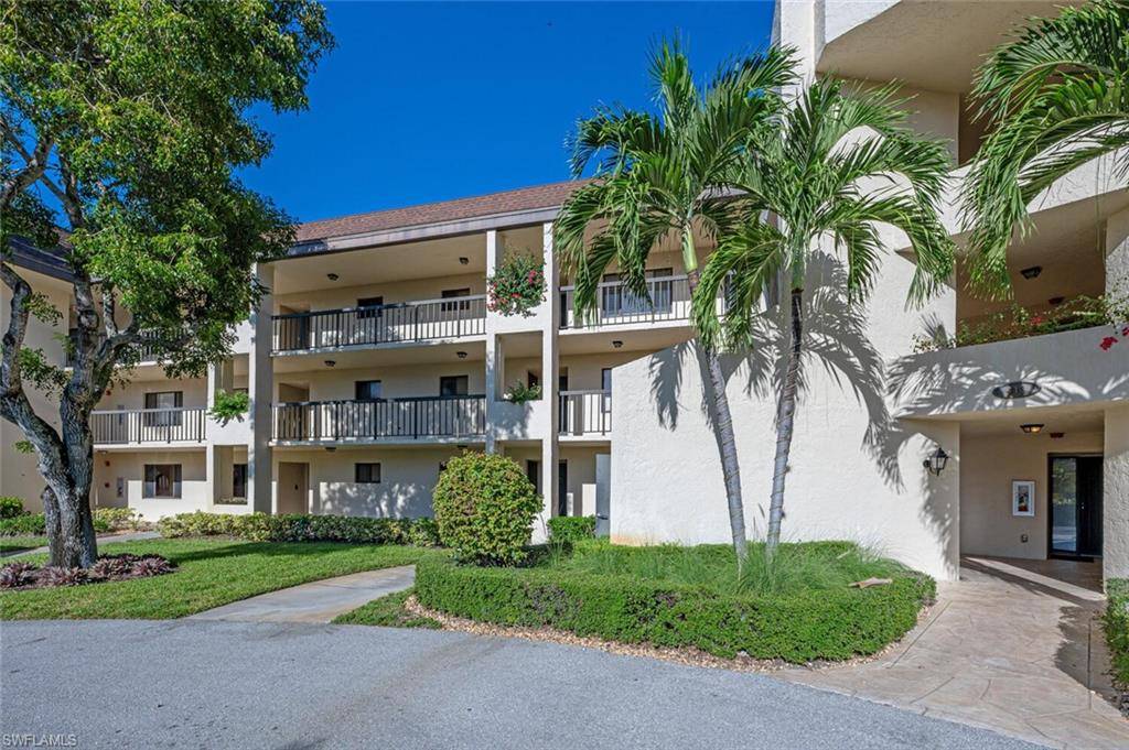 Naples, FL 34113,413 Augusta BLVD #302