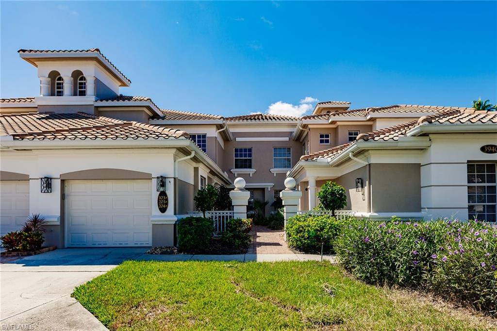 Naples, FL 34114,3940 Deer Crossing CT #4-203