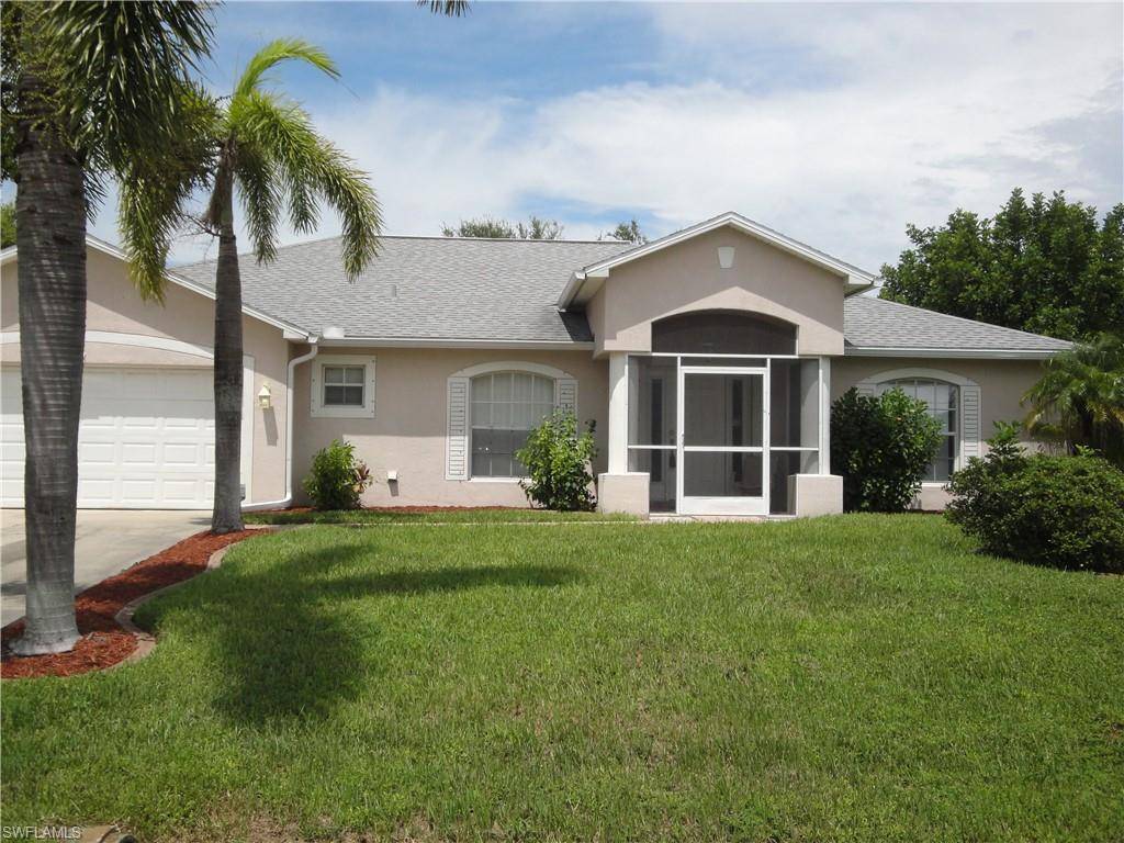 Cape Coral, FL 33990,301 SE 1st ST