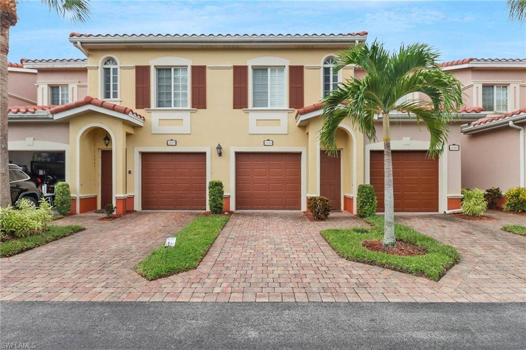 Estero, FL 33928,20170 Estero Gardens CIR #206