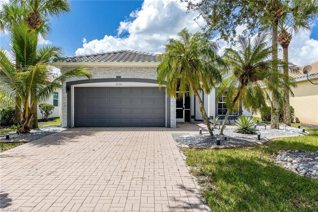 Cape Coral, FL 33909,2552 Keystone Lake DR