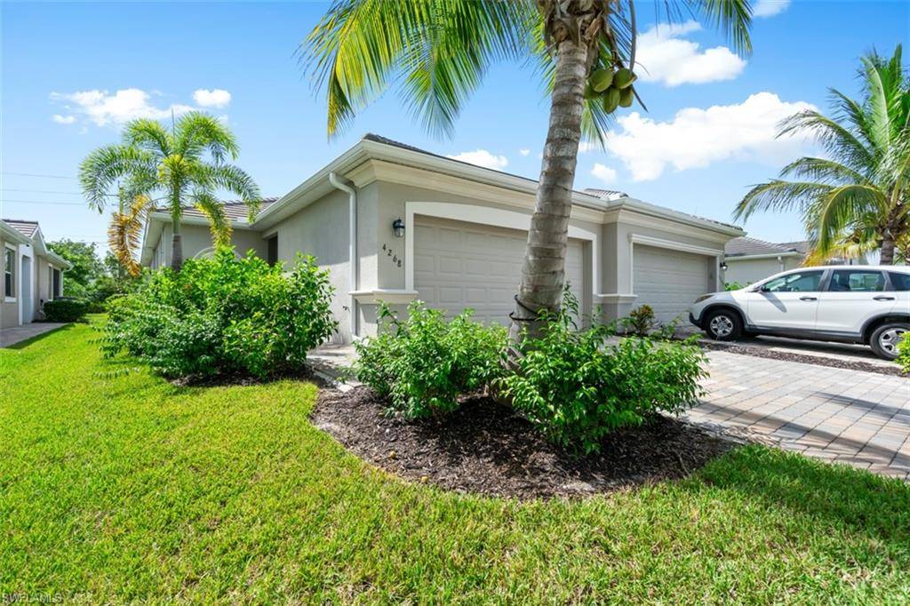 Fort Myers, FL 33916,4268 Lemongrass DR