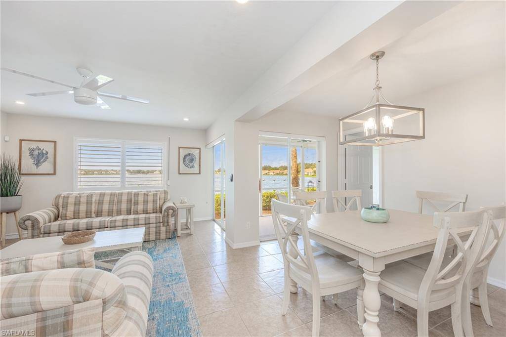 Naples, FL 34109,2885 Citrus Lake DR #N103