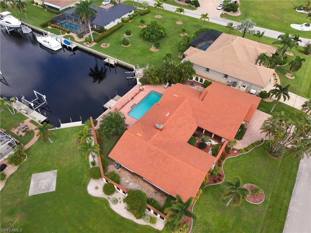 Punta Gorda, FL 33950,37 Hibiscus DR