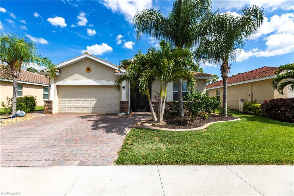 Cape Coral, FL 33909,2556 Laurentina LN