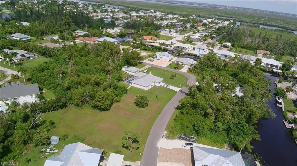 Bokeelia, FL 33922,5620 Ann Arbor DR