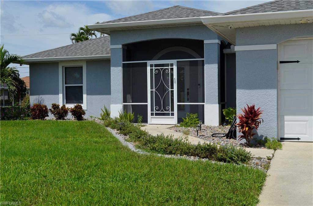 Cape Coral, FL 33991,417 SW 19th LN