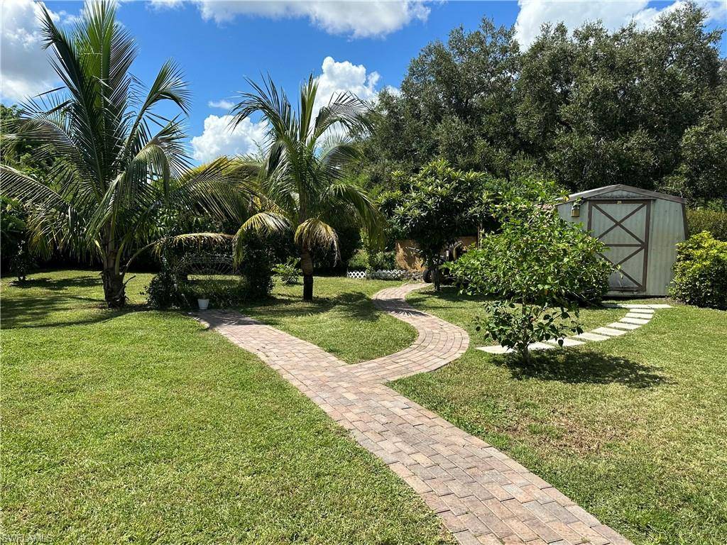 Labelle, FL 33935,4017 W Palomar CIR