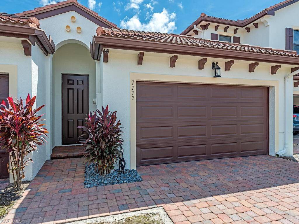 Naples, FL 34120,7777 Bristol CIR