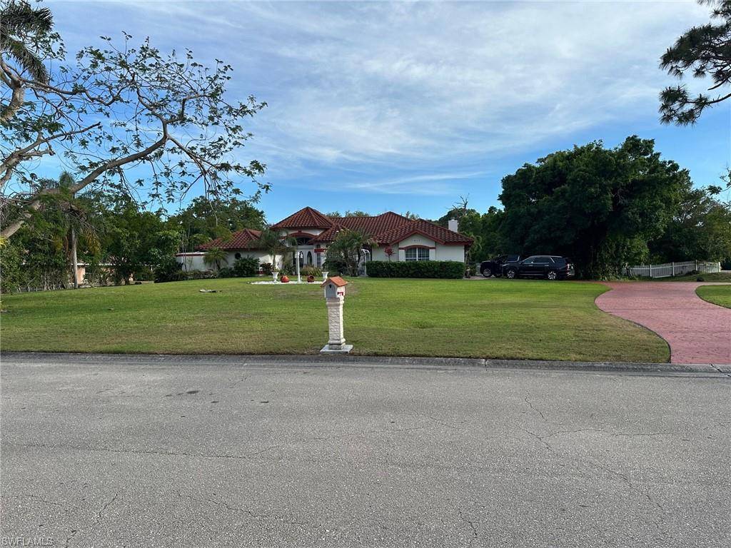 North Fort Myers, FL 33903,4232 Erindale DR