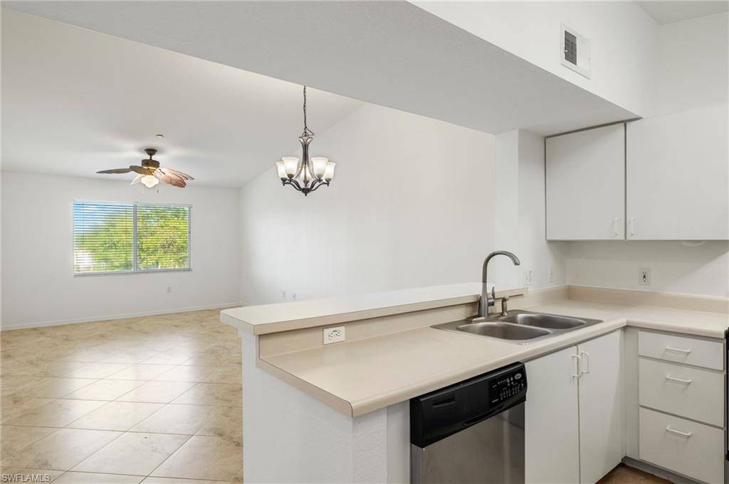 Naples, FL 34119,8297 Key Royal LN #332