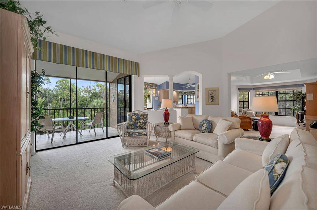 Bonita Springs, FL 34134,27026 Oakwood Lake DR #202
