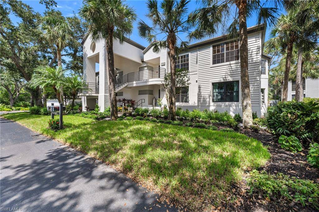 Bonita Springs, FL 34134,27026 Oakwood Lake DR #202