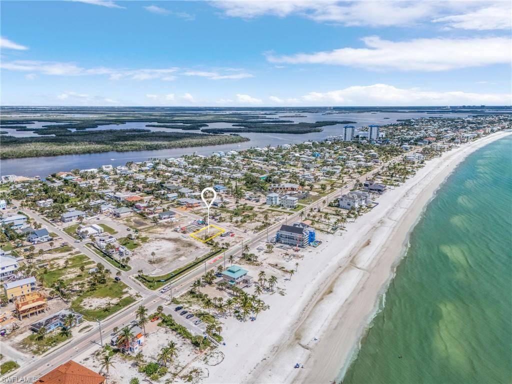 Fort Myers Beach, FL 33931,101-103 Andre Mar DR