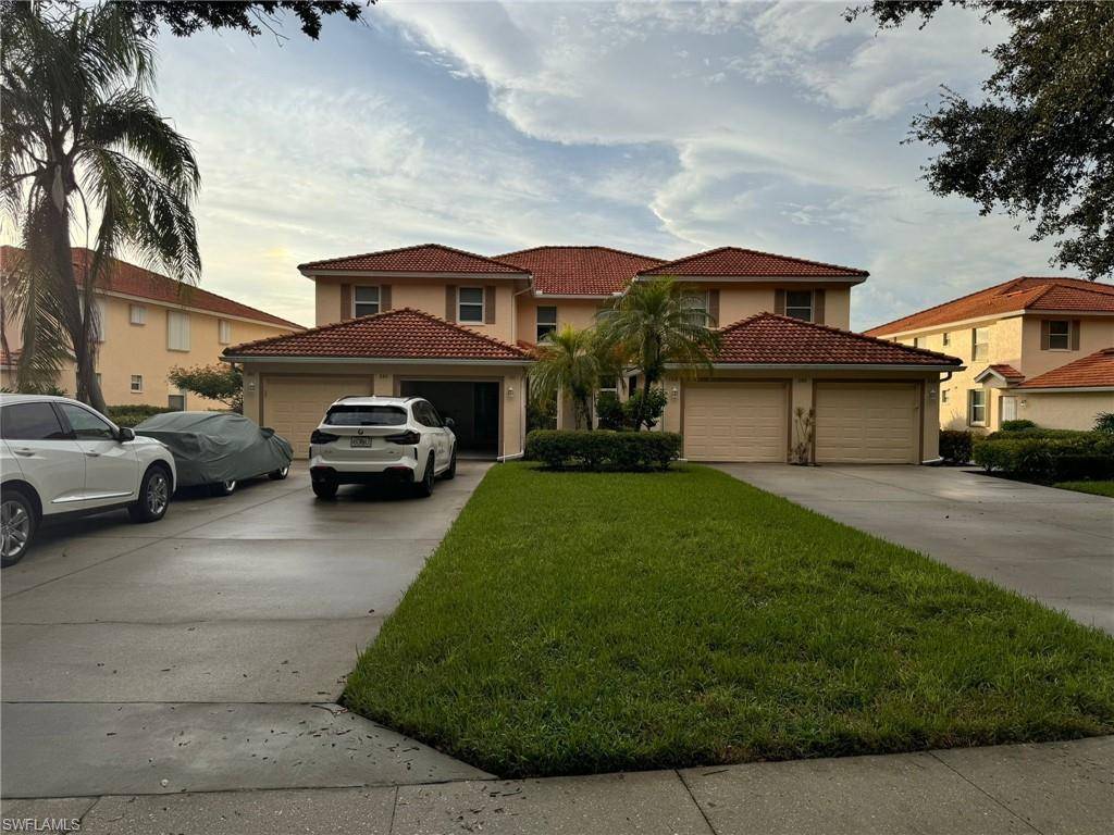 Naples, FL 34104,280 Robin Hood CIR #101