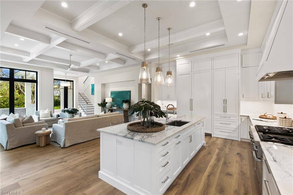 Naples, FL 34102,1191 7th AVE N