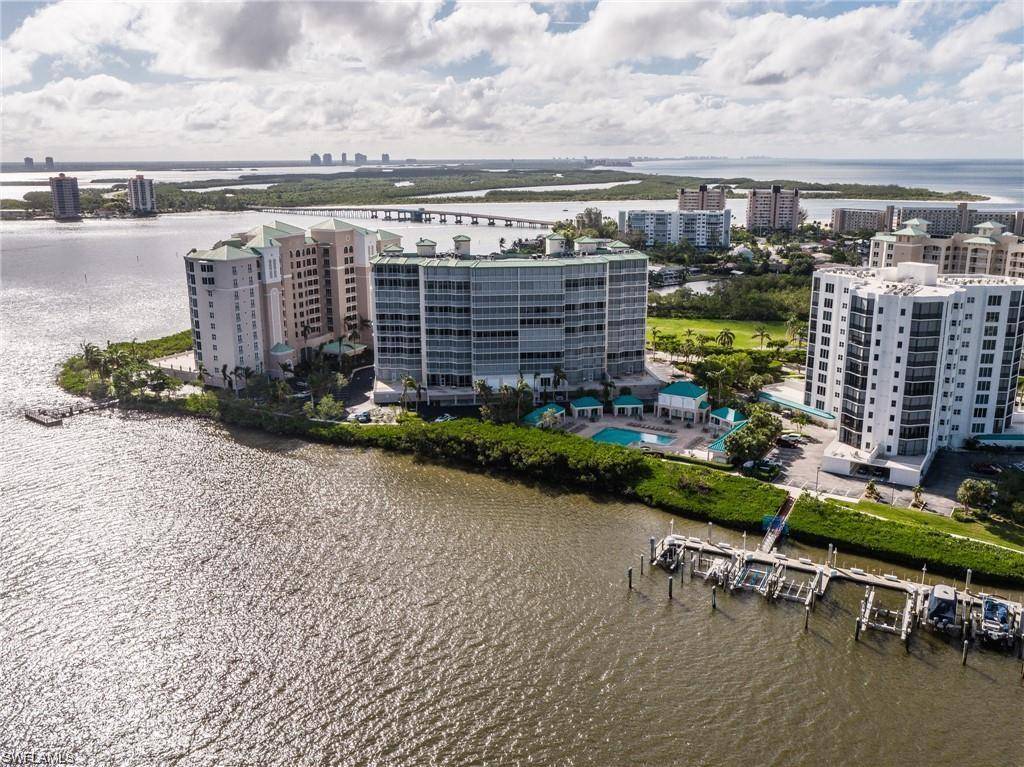 Fort Myers Beach, FL 33931,4183 Bay Beach LN #3P1