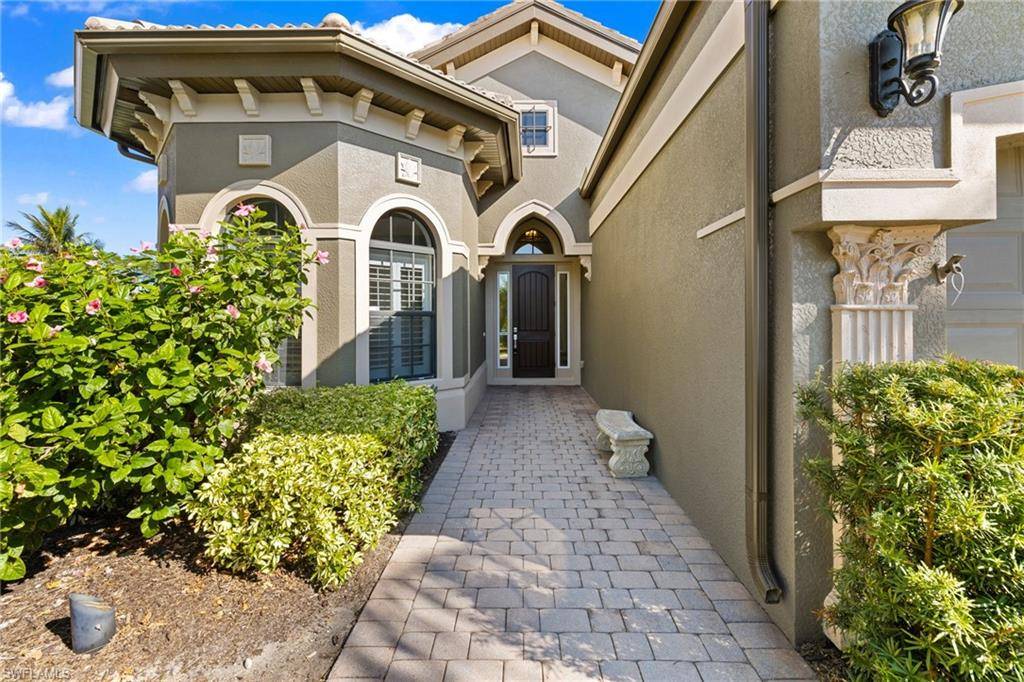 Naples, FL 34113,6602 Caldecott DR