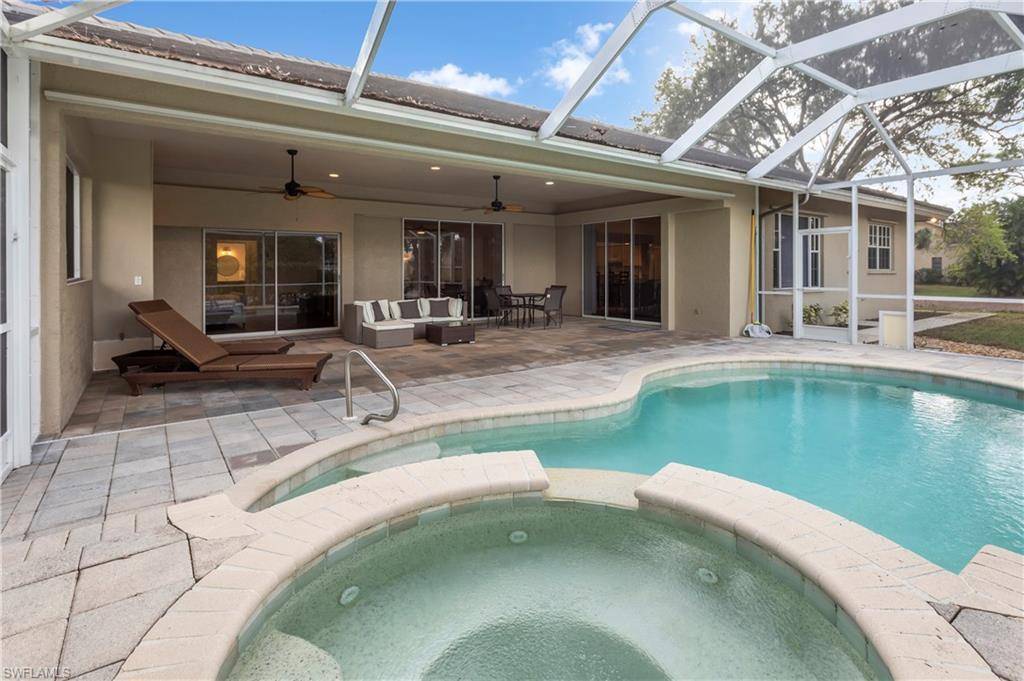 Naples, FL 34113,135 Muirfield CIR