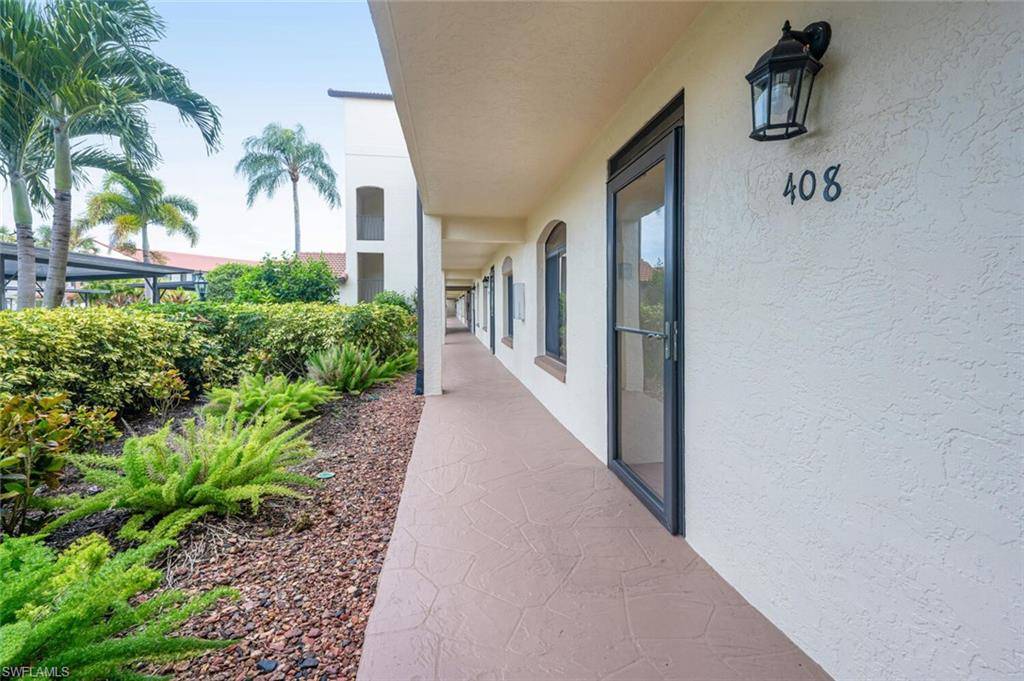 Naples, FL 34104,7260 Coventry CT #408