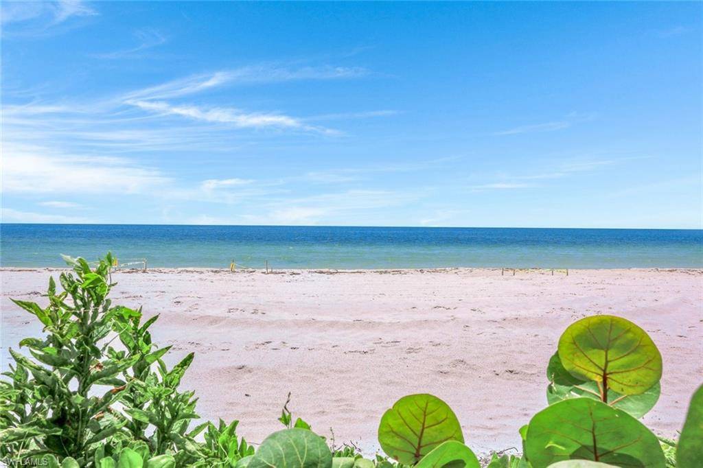 Naples, FL 34103,4041 Gulf Shore BLVD N #802