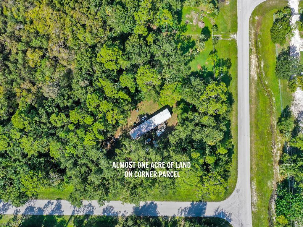 North Fort Myers, FL 33917,8290 Heck DR