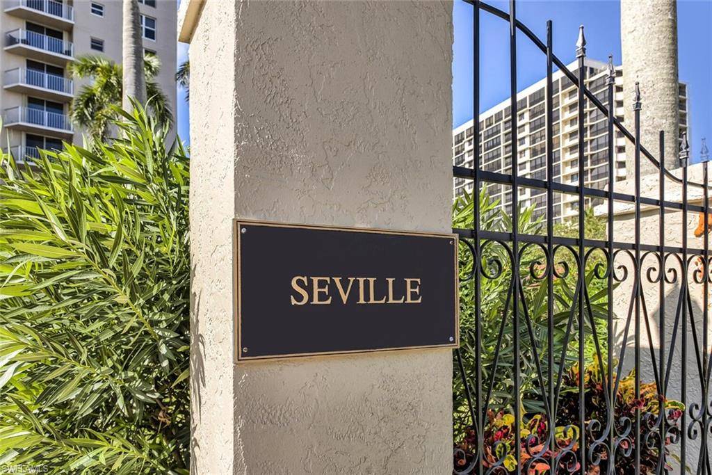 Naples, FL 34108,10701 Gulf Shore DR #1200