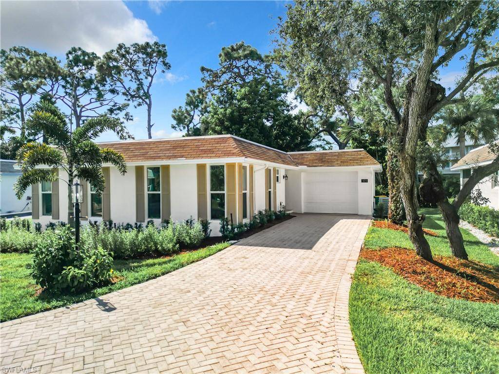 Naples, FL 34112,375 CARNABY CT #54