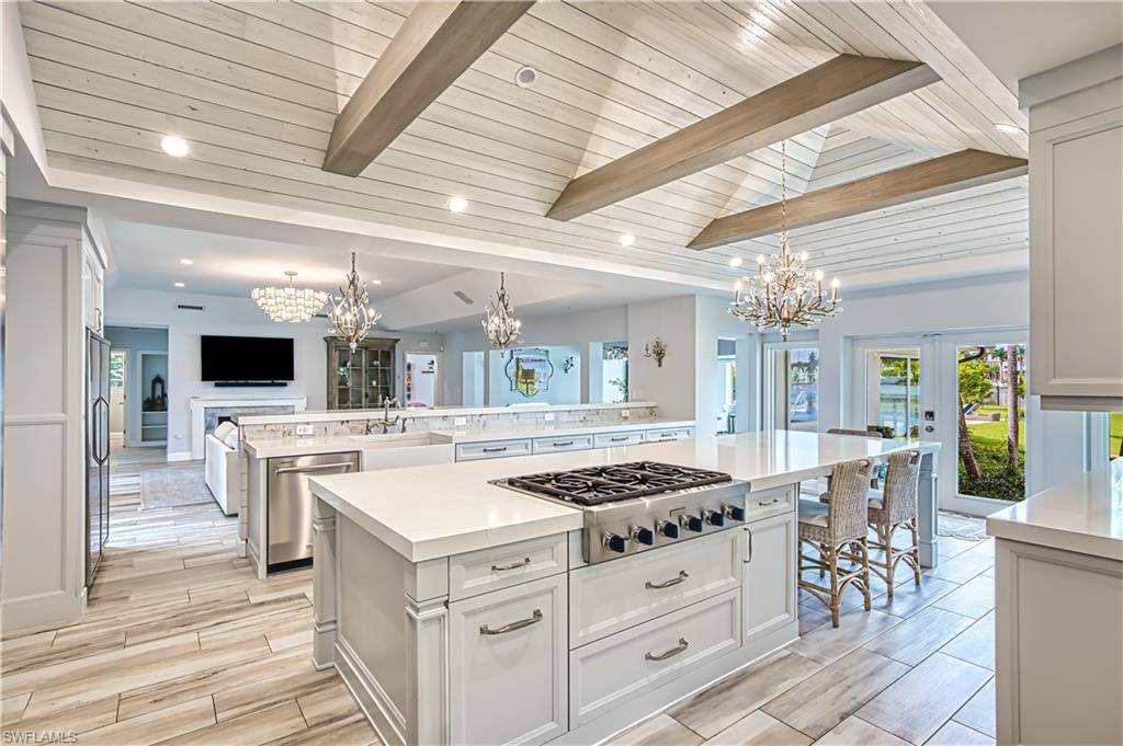 Naples, FL 34102,958 Spyglass LN