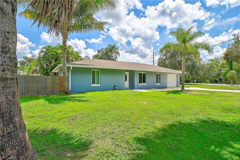 Fort Myers, FL 33905,2256 Violet DR