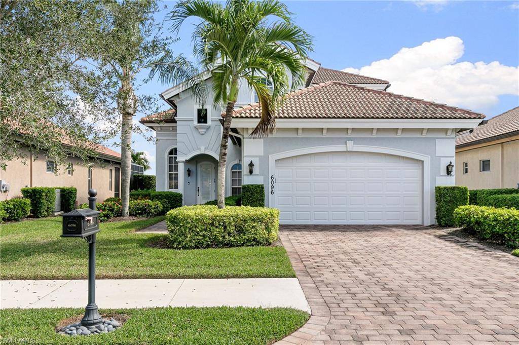 Naples, FL 34113,6096 Dogleg DR