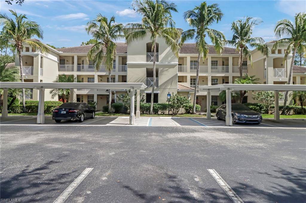 Naples, FL 34119,1882 Tarpon Bay DR S #2-204