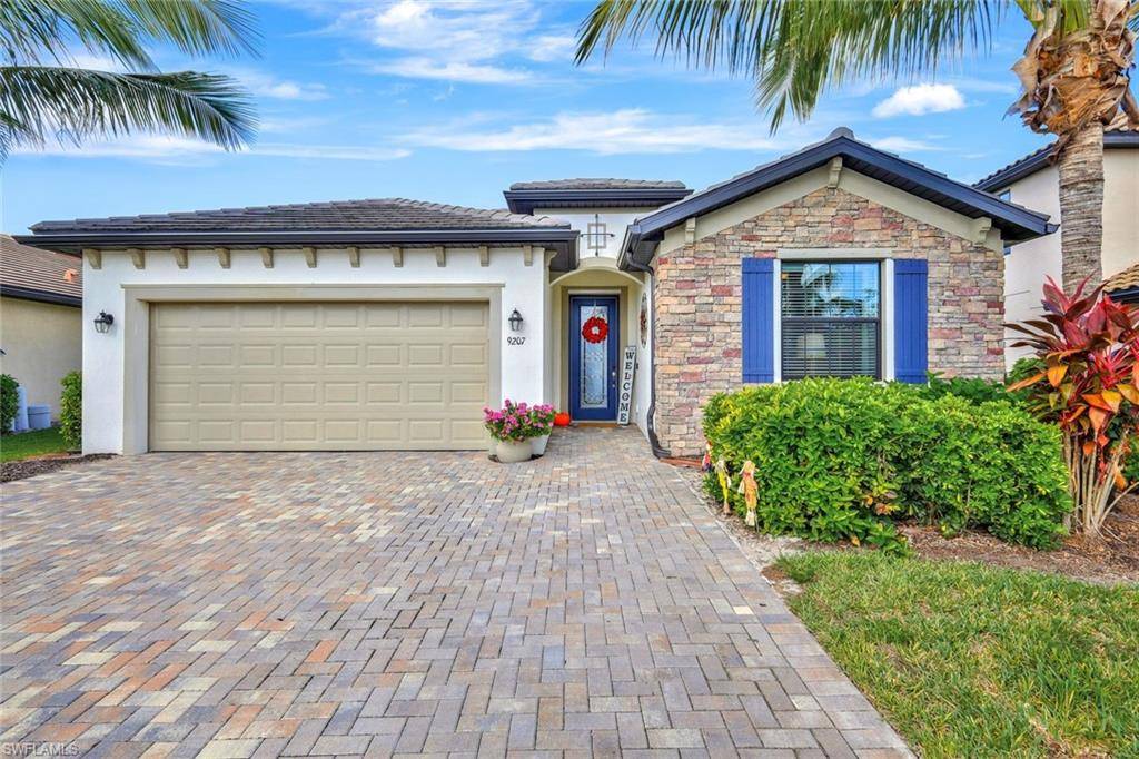 Naples, FL 34120,9207 SHADOW OAK LN