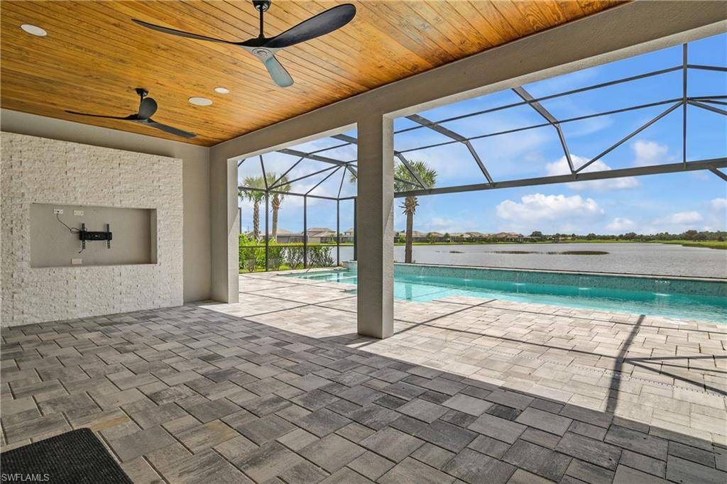 Naples, FL 34120,9556 Curlew DR