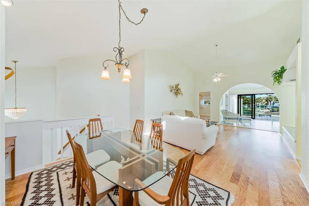 Naples, FL 34104,2233 Anchorage LN #D