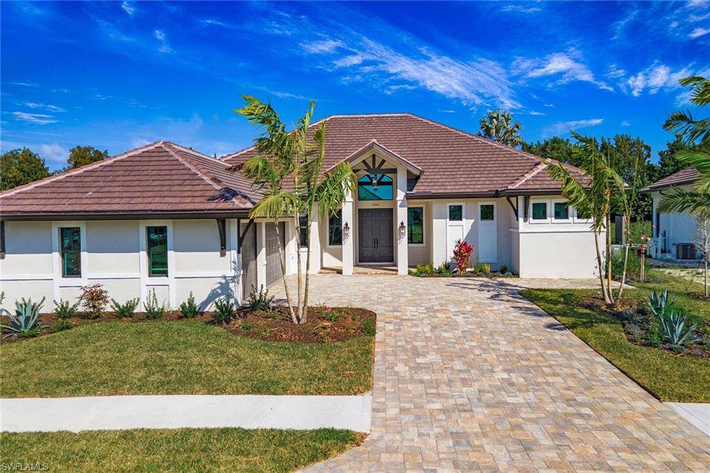 Naples, FL 34114,14314 Charthouse CIR