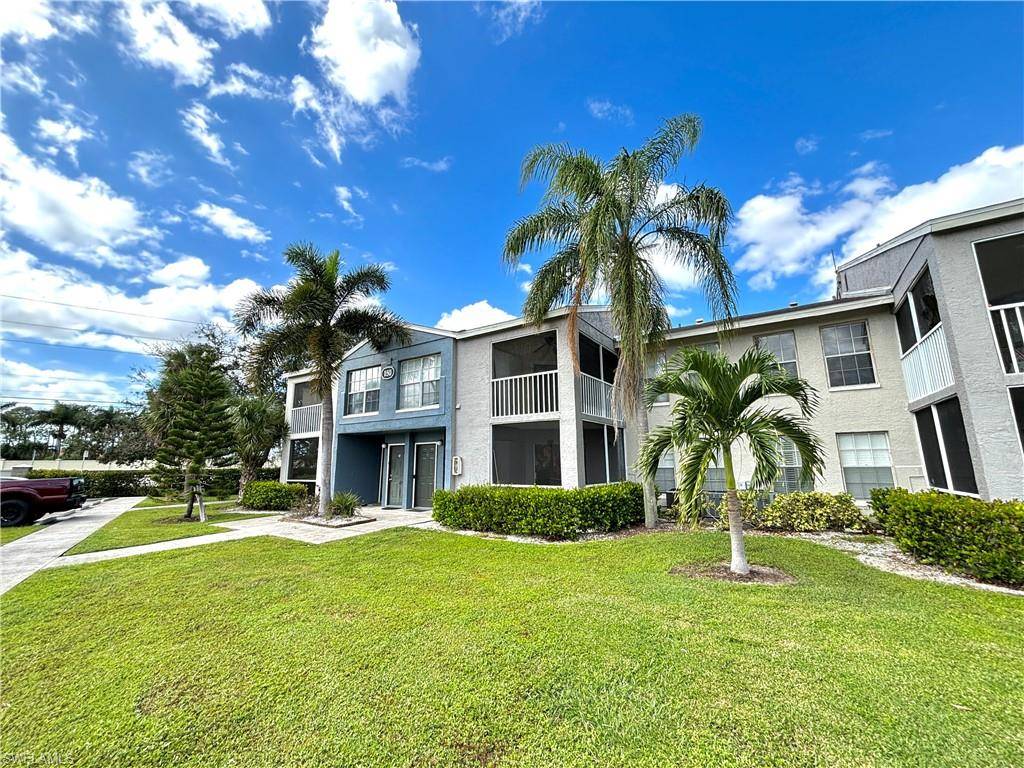 Naples, FL 34104,150 Santa Clara DR #150-7