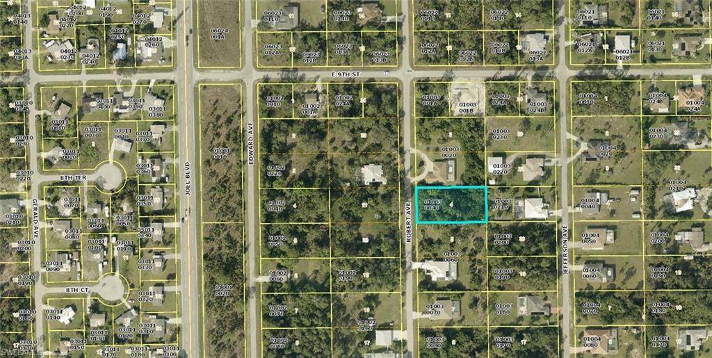 Lehigh Acres, FL 33936,816 Robert AVE
