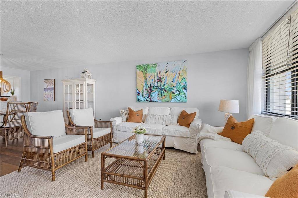 Sanibel, FL 33957,979 E Gulf DR #264