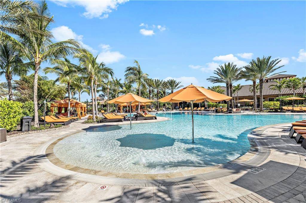 Naples, FL 34119,9374 Pocida CT #101
